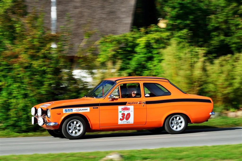 Finn Kristensen, Silkeborg, og Jan Østergaard, Horsens har kørt sig op i den absolutte elite i klassisk rally i Danmark. I Oresund Rally i weekenden blev de nr. 2 i en Ford Escort Mexico fra 1973.
(Foto: Michael Eisenberg)